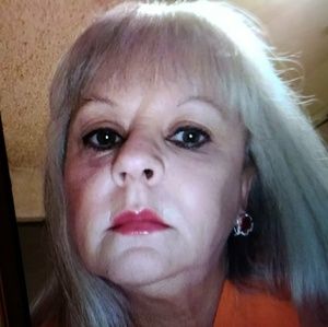 Meet your Posher, Tracey